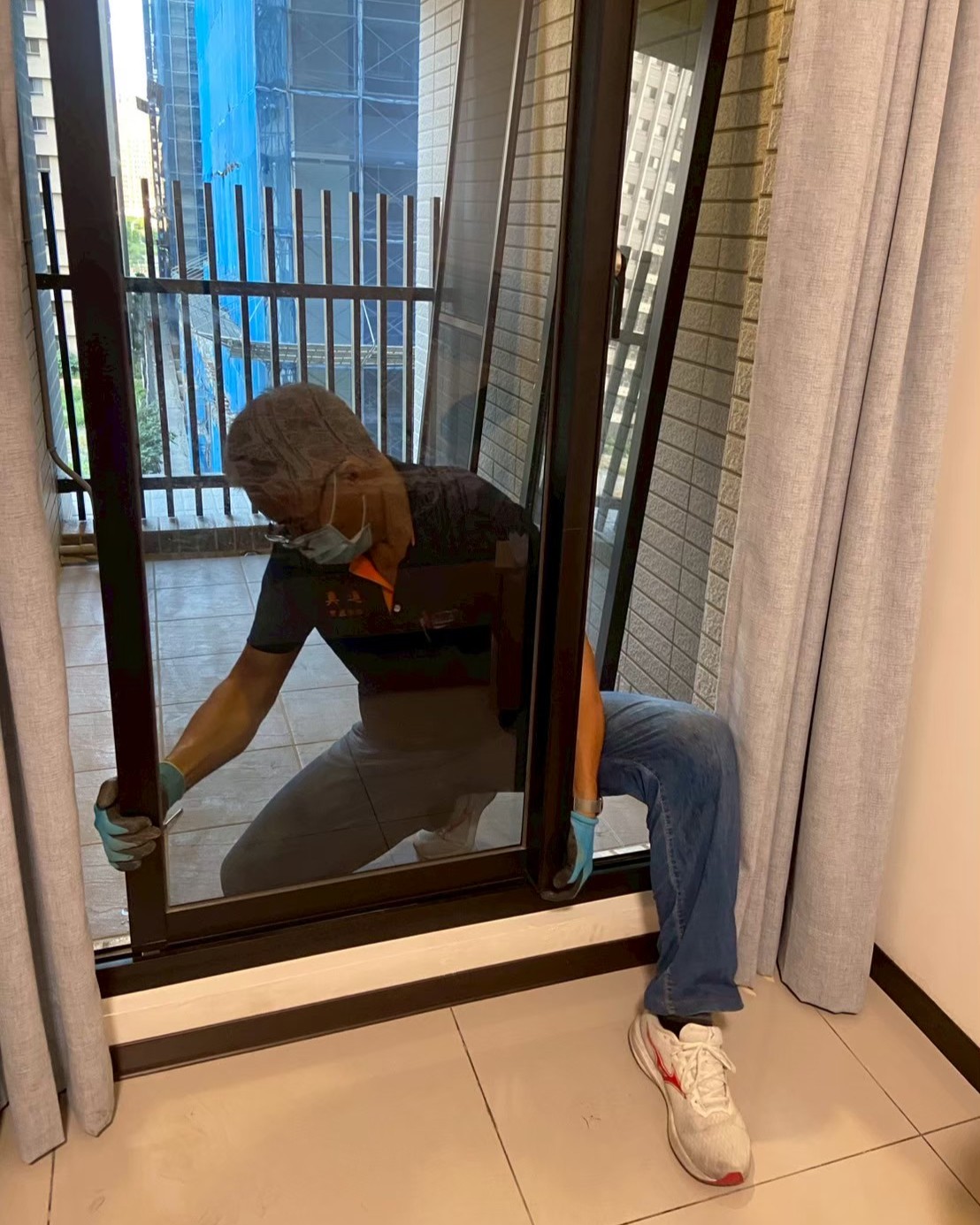 thumb